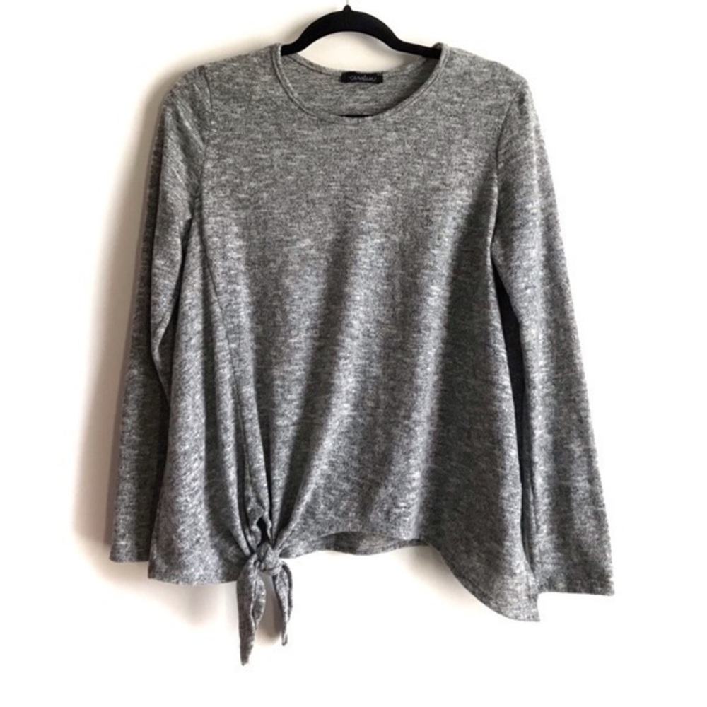 Caralase Gray Long Sleeve Top with Side Tie Size Medium